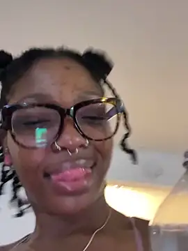 mochamimi's Webcam Show