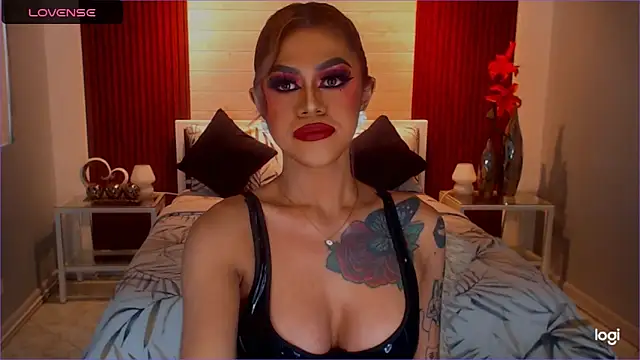 StellaStrong30 Adlı Modelin Canlı XXX Sohbeti