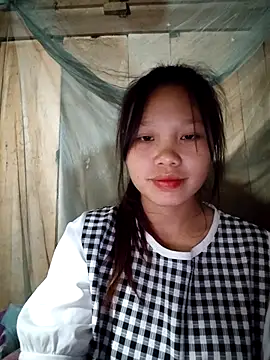 linh-miu99 网络视讯表演