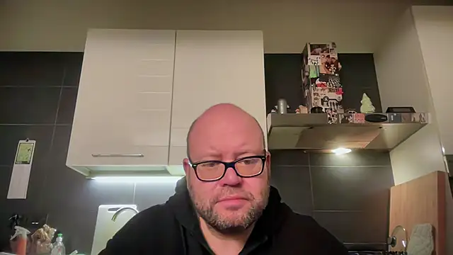 Chatroom XXX en direct de theitalianbear