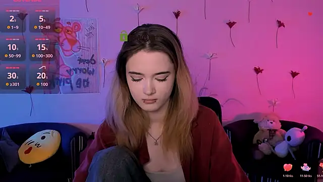 liana_kisses Adlı Modelin Canlı XXX Sohbeti