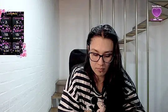 แชท XXX สดของ Jessie_Desire