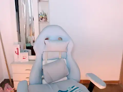 Онлайн чат XXX BOREAL_MOON