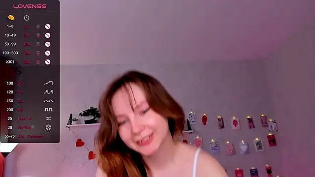 LanaBlu_: онлайн-секс-чат