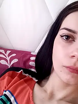 JhonSHelBy7LuNa's Live XXX Chat