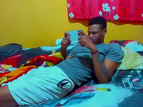 aunstin_farid1 라이브 XXX 채팅