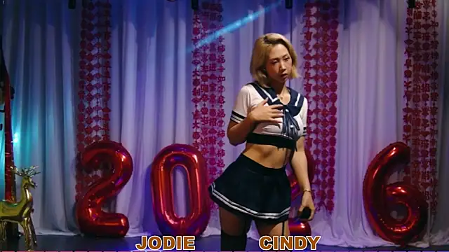 yznt-dudu Adlı Modelin Canlı XXX Sohbeti