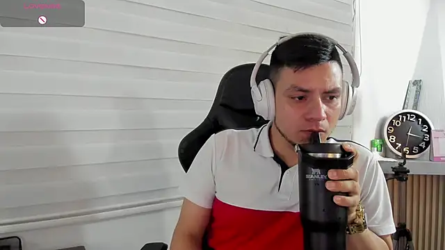 Rick_AdamsのライブXXXチャ  ット