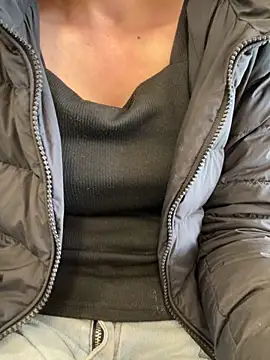 makomakos2 Adlı Modelin Web Kamerası Şovu