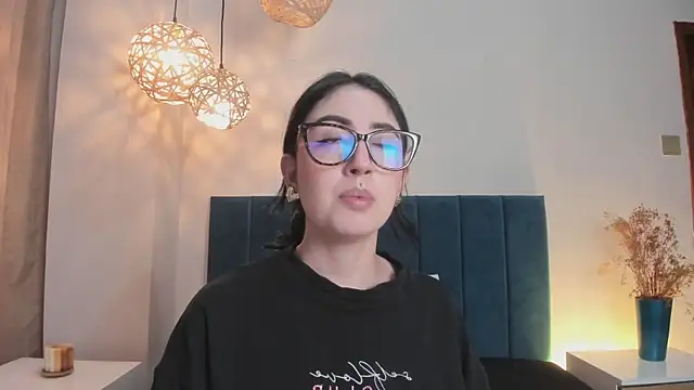 Emilywatsonn Chat XXX in diretta