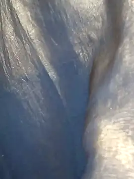 Divyahoty's Live Chat Room