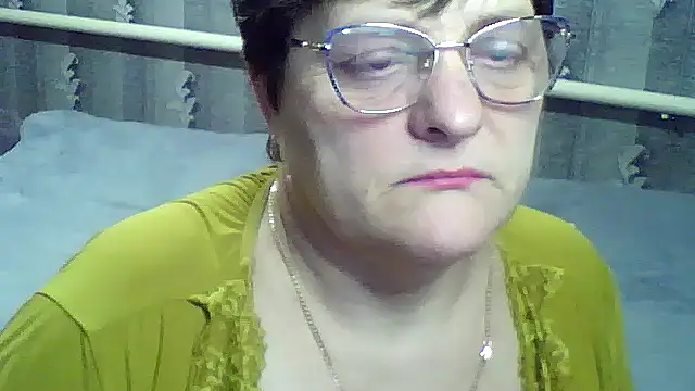 ElzaJewel Chat XXX in diretta