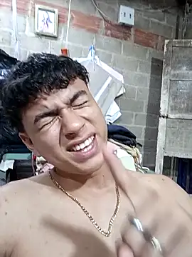 Santy_Stump's Live XXX Chat