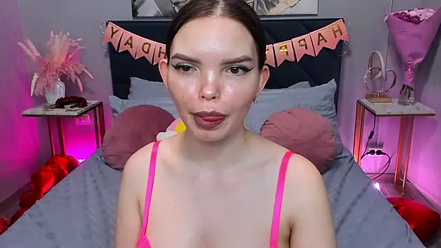 Curvy_Dynamite_ 라이브 XXX 채팅