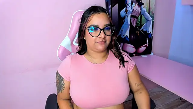 Chat XXX Live EmeelyMuller