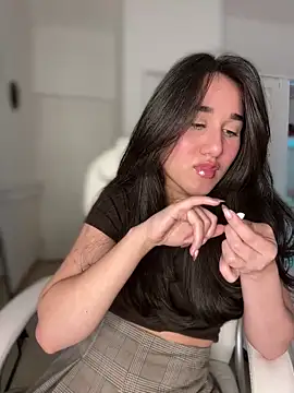 Czat XXX na żywo – julieta_jhonss