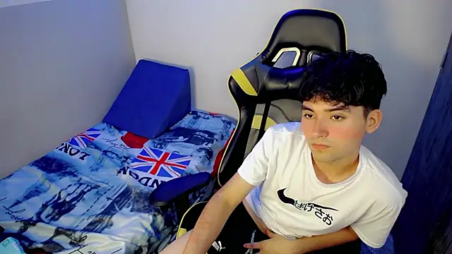 Luigii_ – webcam-show