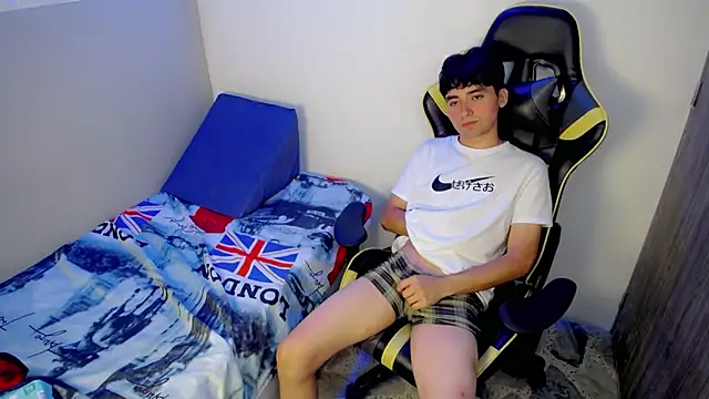 Chatroom XXX en direct de Luigii_