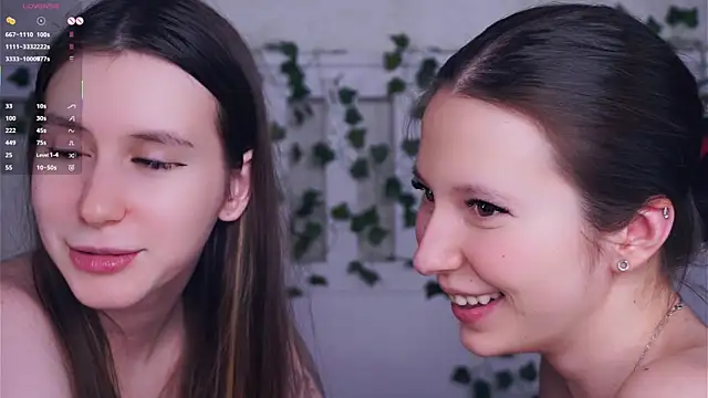 Show modela GabrielleLynchard na web-kameri