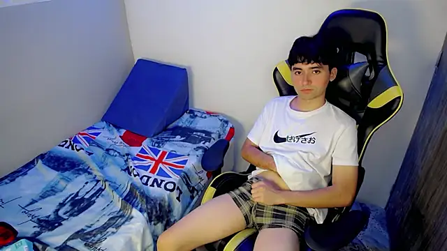 Luigii_'s Live XXX Chat