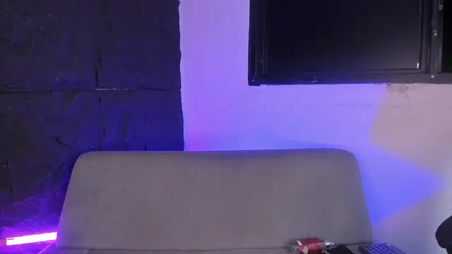 Chat +18 de JohanSedas ao vivo