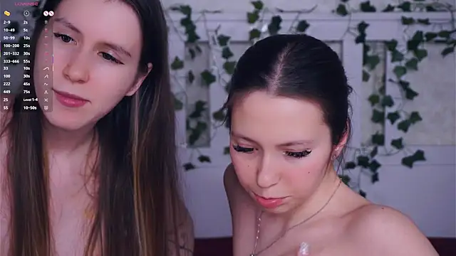 GabrielleLynchardn Webbikameraesitys