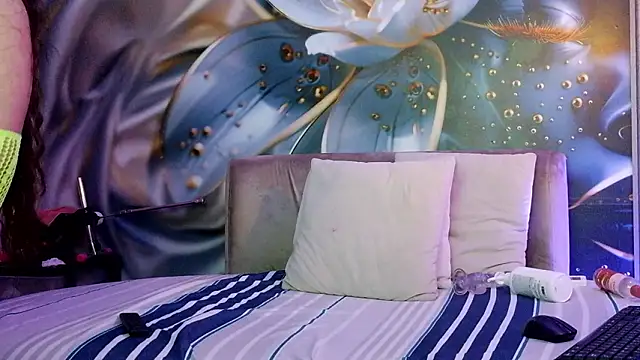 XXX chat uživo modela rouxinferno_cr