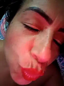 Show modela maynor_1998 na web-kameri