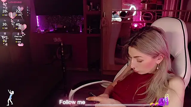 XXX chat uživo modela AnnieGOld_