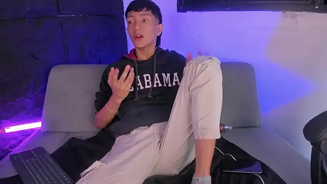 JohanSedas Chat XXX in diretta