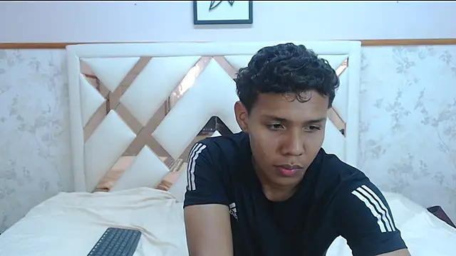 Alan_Savage Live XXX-chat