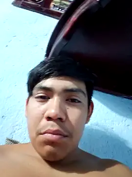 josue19x Show in webcam
