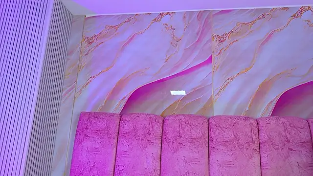 emmacurvy's Live XXX Chat