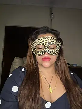 دردشة SLNatasha الجنسية المباشرة