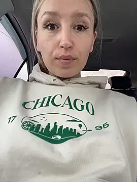 Онлайн чат XXX MerlinDave