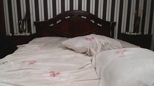 geelybee 网络视讯表演