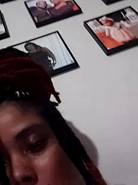 Chat XXX ao vivo de HONEYSWEETS_LIVE