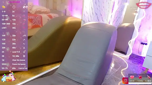 MARIANA_TAY1 Adlı Modelin Canlı XXX Sohbeti