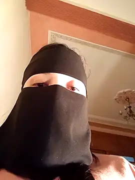 دردشة LONA-_- الجنسية المباشرة