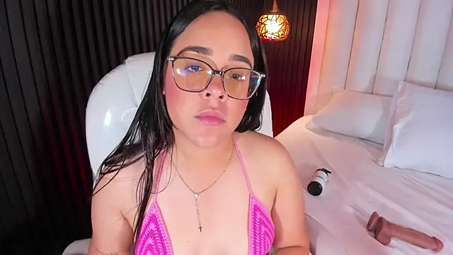 FireDollx Live XXX Chat