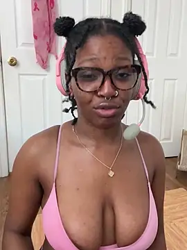 mochamimi Show in webcam