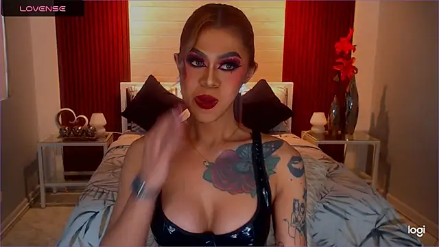 StellaStrong30のライブXXXチャット