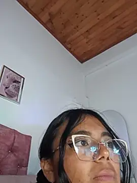 Онлайн чат XXX luna_velveth