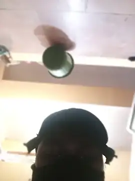 femboyslqueen webkamerás műsora