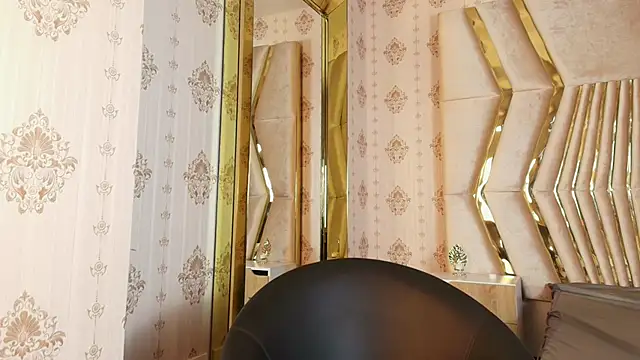 MarilynFischer Chat XXX in diretta