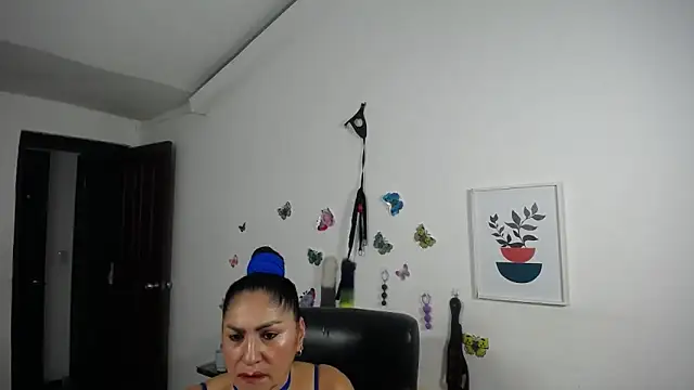 Czat XXX na żywo – mature_bigboobs10