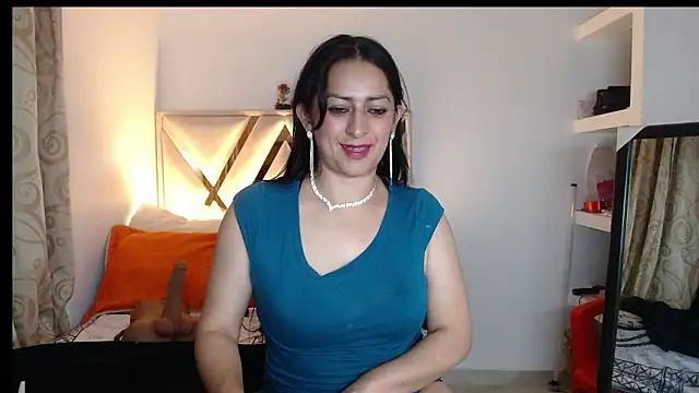 دردشة Andrea_Sexx_ الجنسية المباشرة