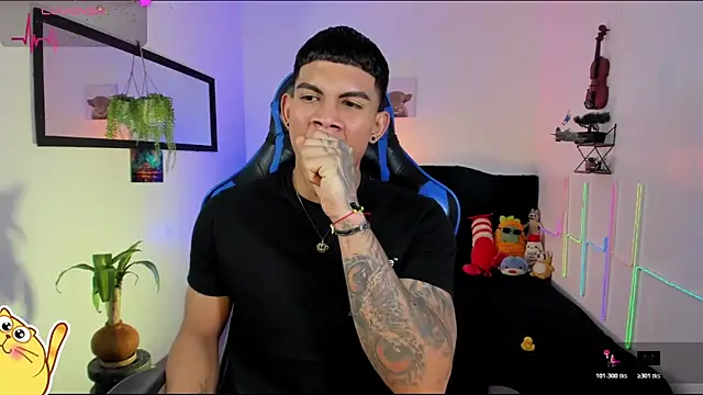 Damian_latinxxx's Webcam Show