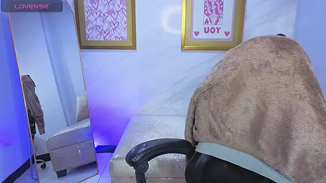 Evy_Luxx_v élő XXX-chatje