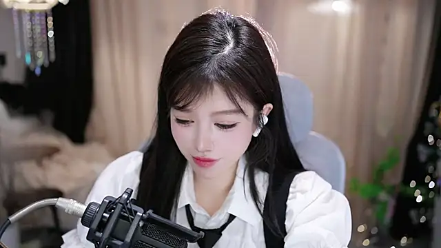 Cecily 网络视讯表演